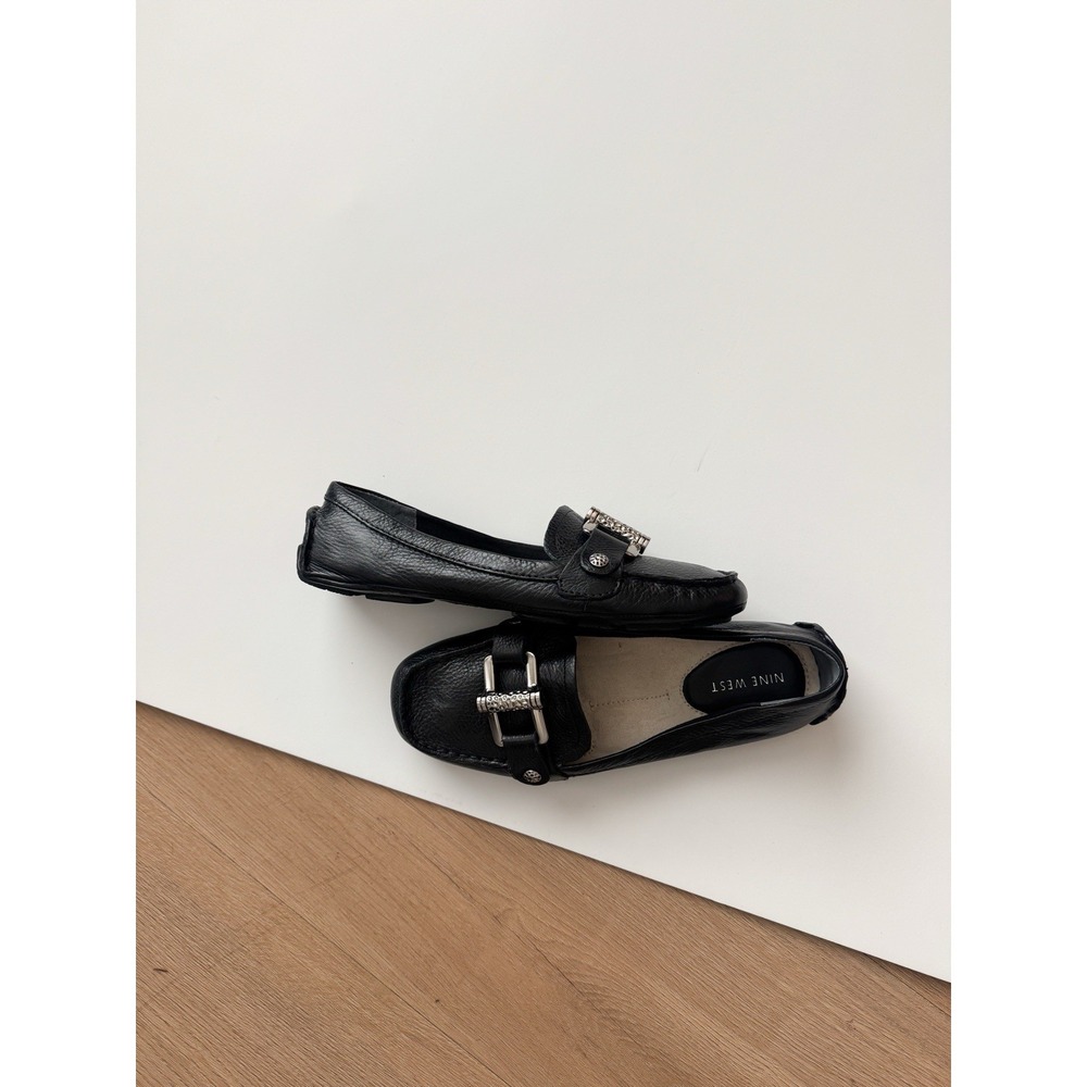 Black Leather Loafer Slides 6.5 Flats Buckle Nine West Preppy Minimal